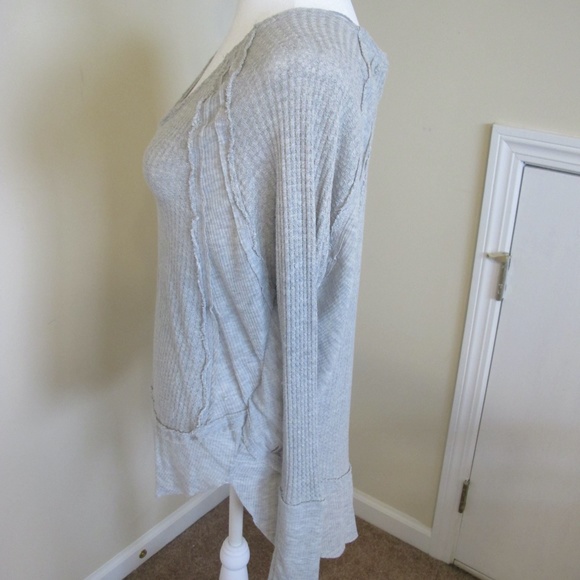 🔴🔴🔴SOLD🔴🔴🔴Free people Women's Long sleeve slouchy oversized Shirt top - Picture 2 of 6